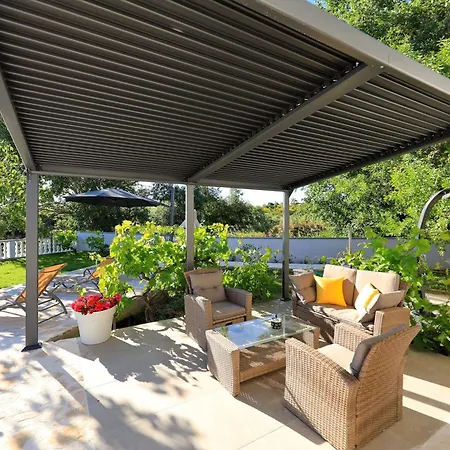 Дом отдыха Rose *